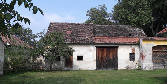 Wirtschaftsgebäude im Pfarrhof Altenwörth